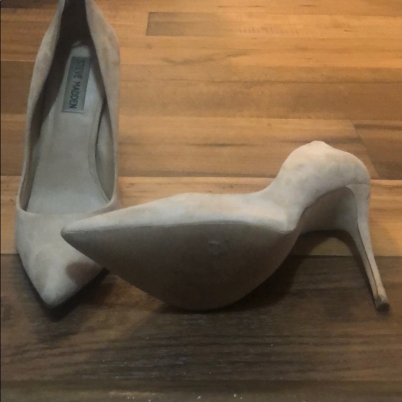 Steve Madden nude heels 👠 - Picture 2 of 4